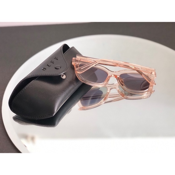 DIFF Eyewear Women Light Pink Crystal Gradient Sunglasses Bella Collection NWOT - Picture 8 of 8